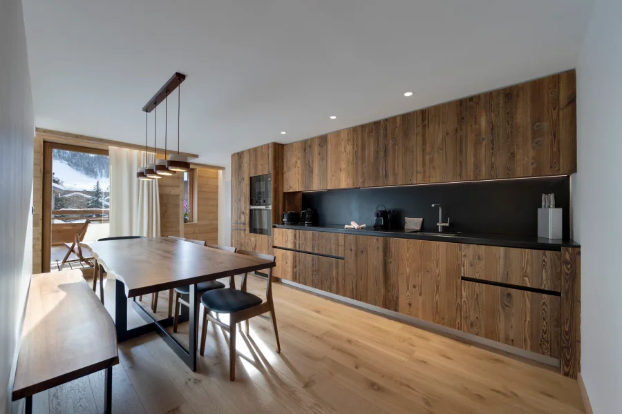 Spacious apartment for eight with a modern feel photo 3