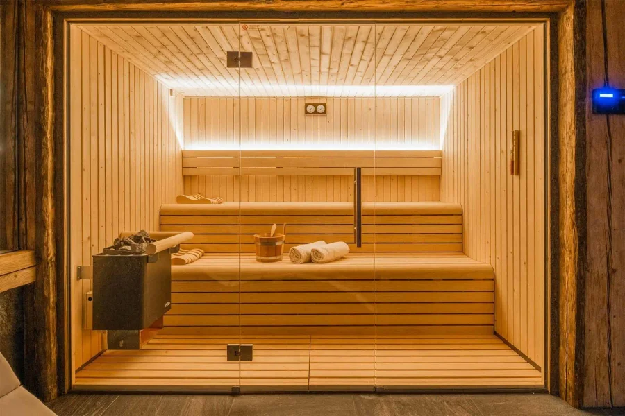 Gorgeous chalet for twelve with wellness facilities photo 5